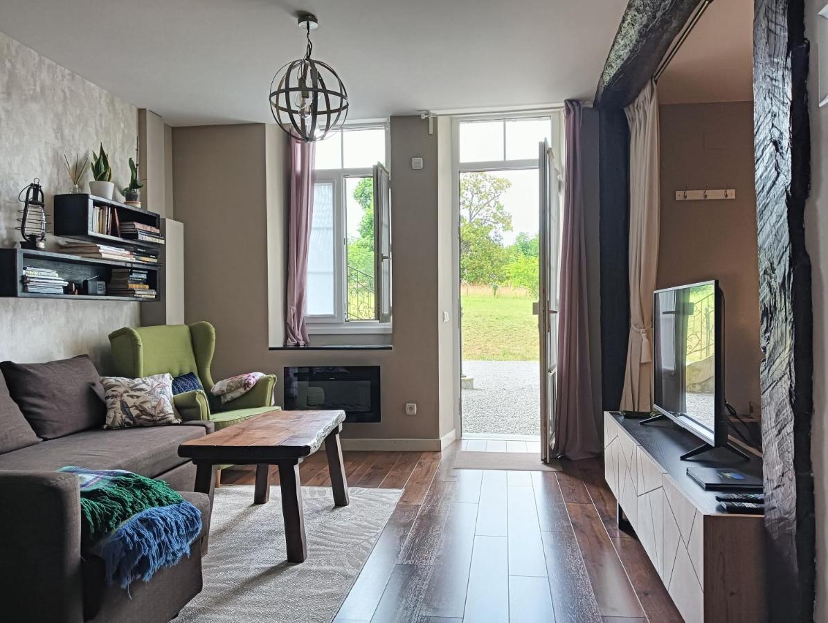 Chatescos - Estudio En Chateau Екстер'єр фото